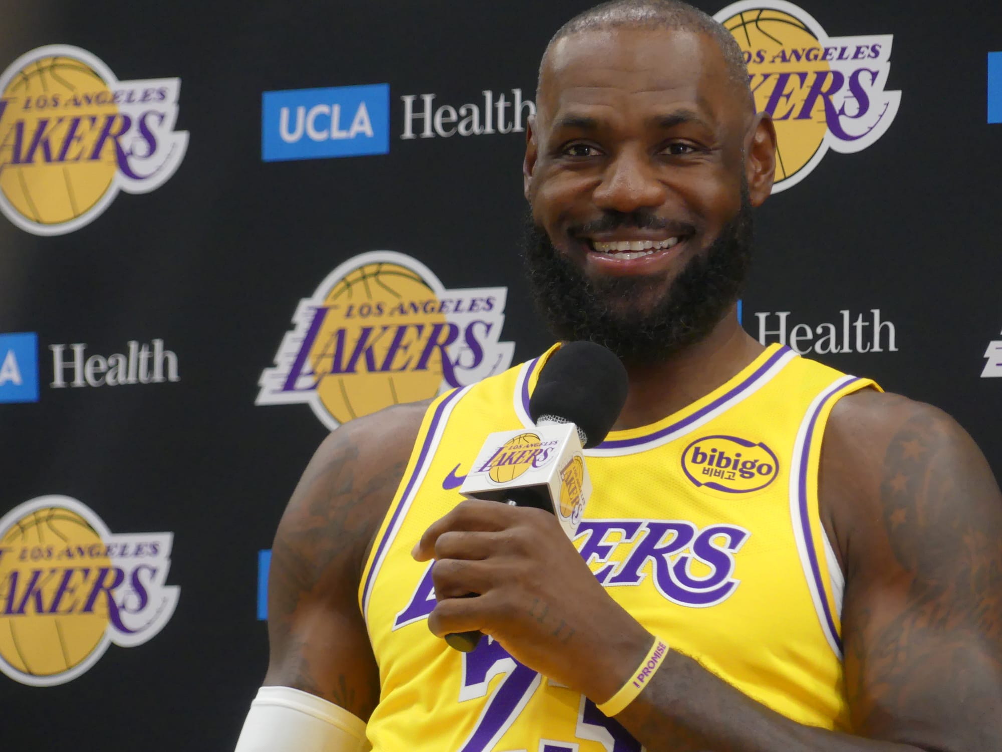 レブロン23年目の覚悟と八村塁の新たな決意：宮地陽子のロサンゼルス取材日記